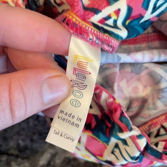 TC NWOT LuLaRoe Leggings B06 5170 - Picture 3 of 3